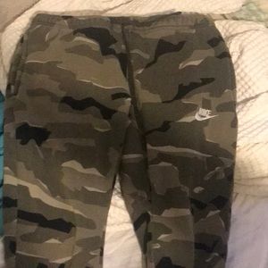 Nike joggers